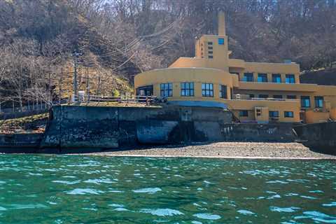 Wind, waves, and boat noise: The first four weeks of underwater sound research in Akkeshi, Japan.